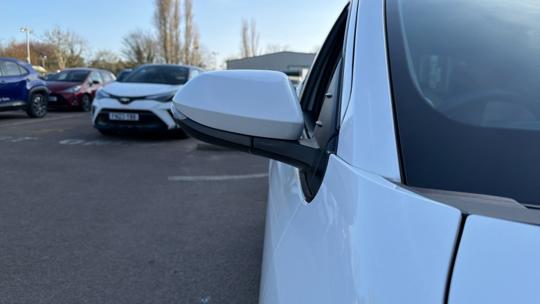 Toyota Yaris 1.5 Hybrid Excel 5dr CVT Hybrid Hatchback